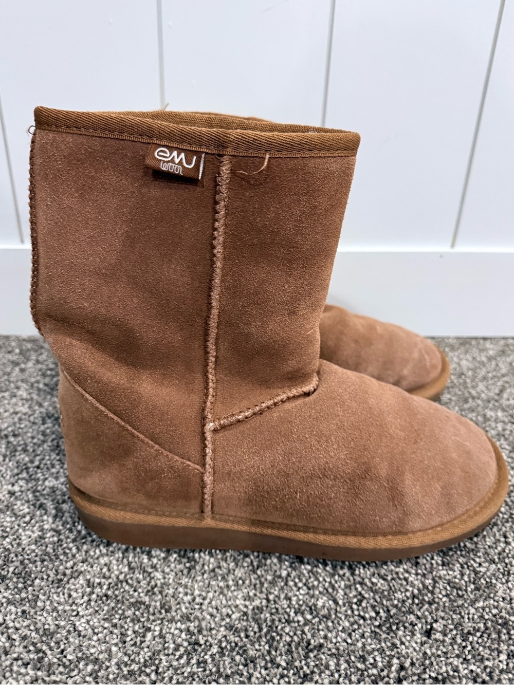 Mud Australia Women’s Chestnut Suede Pull-On Boots